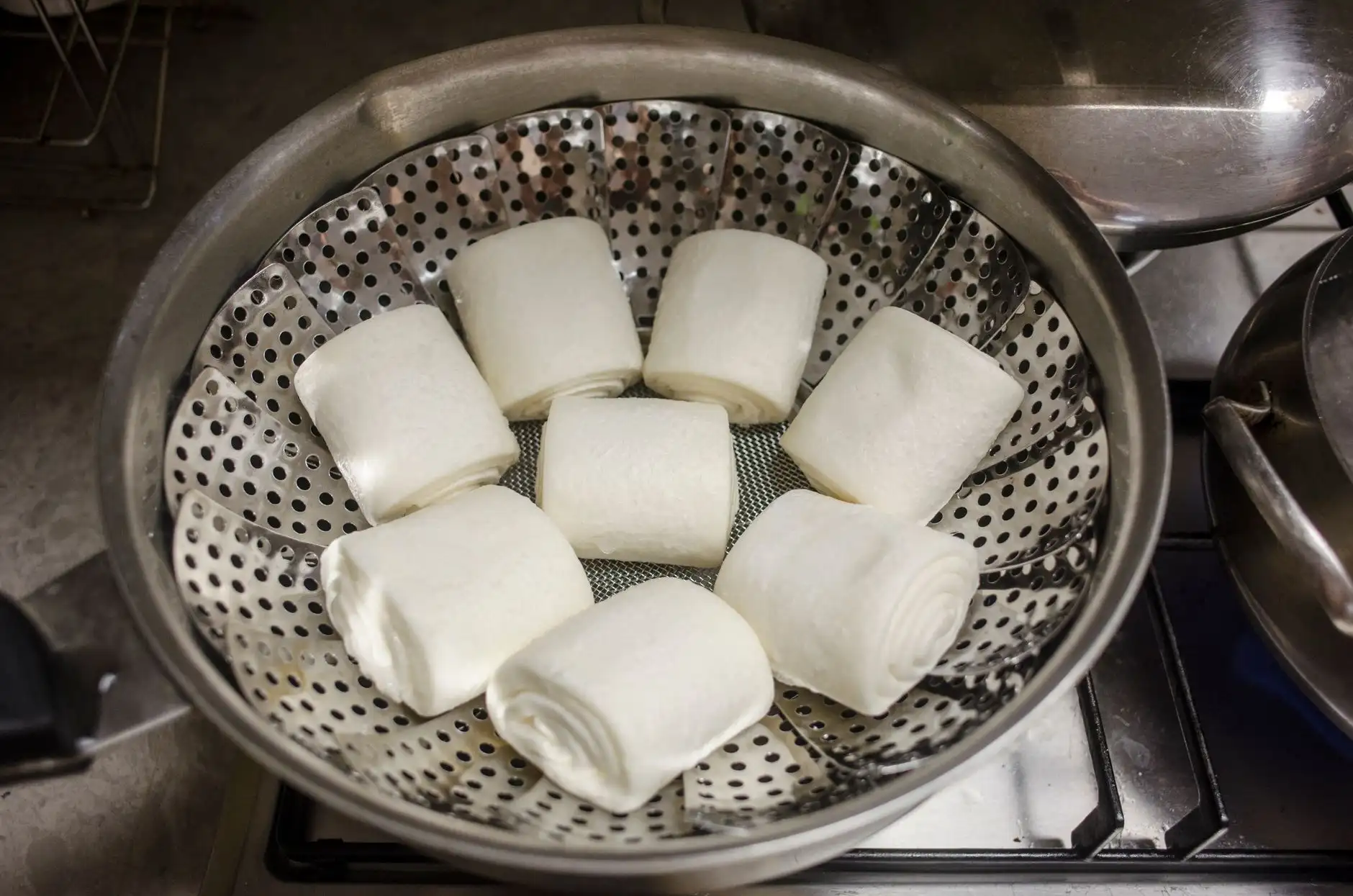 工业微波设备磁控管选型指南：风冷与水冷方案技术对比